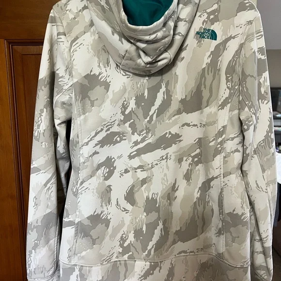 North face full zip hoodie ,white camo with turquoise trim - Picture 1 of 3